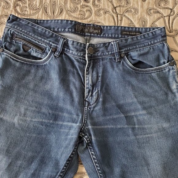 Guess Jeans - Picture 4 of 6